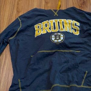 Bruins sweatshirt